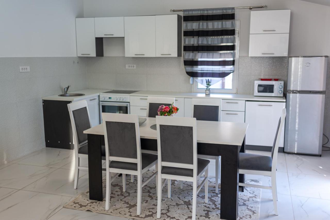 Apartman Mona Подгорица Экстерьер фото
